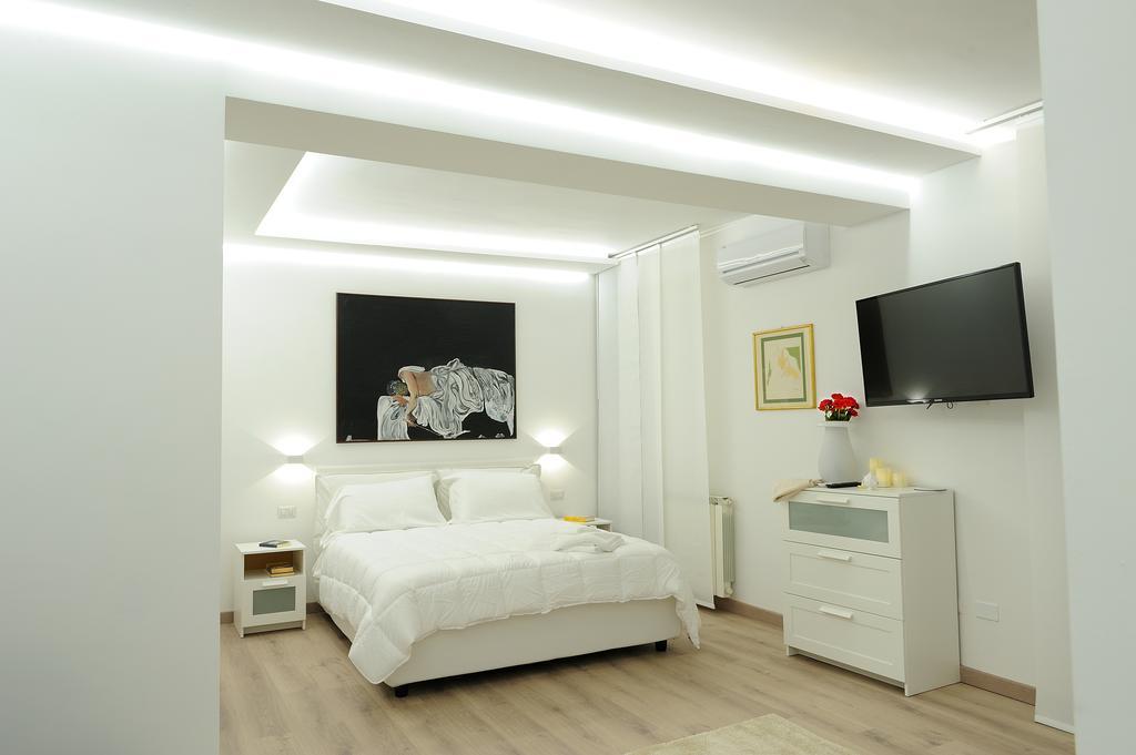 Loft In Master Palace Катания Экстерьер фото