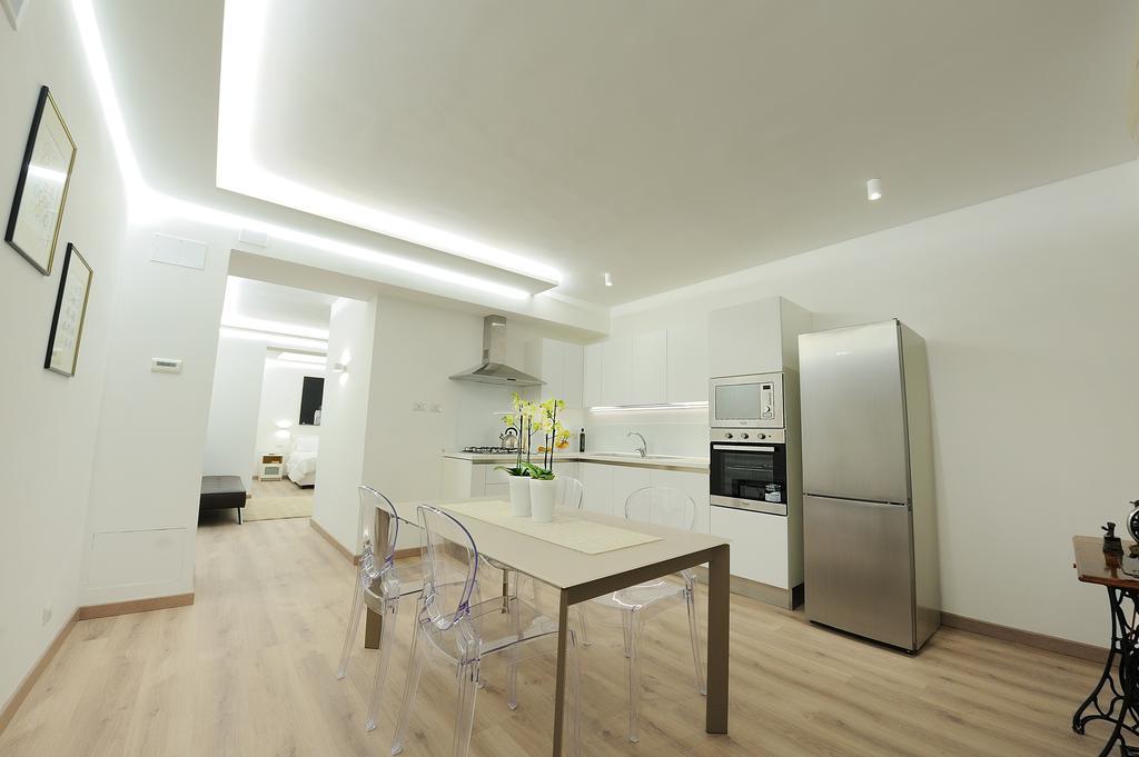 Loft In Master Palace Катания Экстерьер фото
