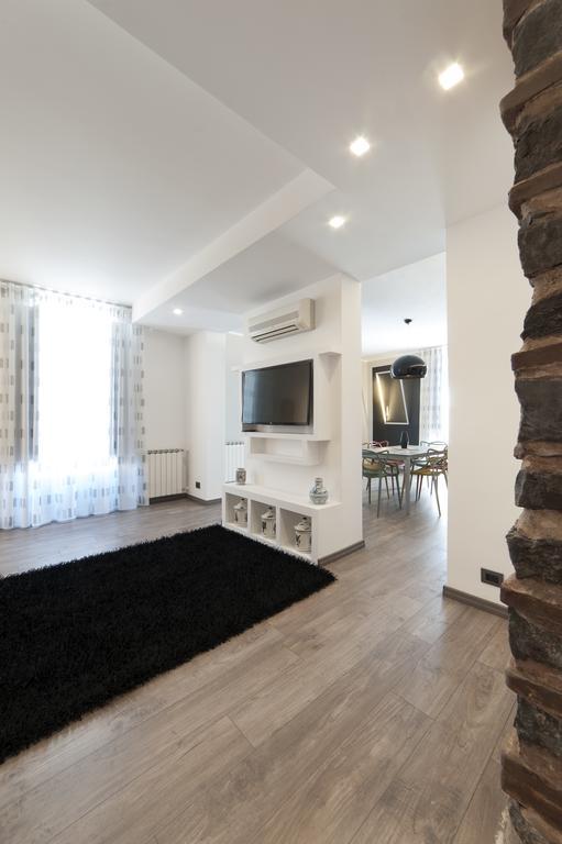 Loft In Master Palace Катания Экстерьер фото